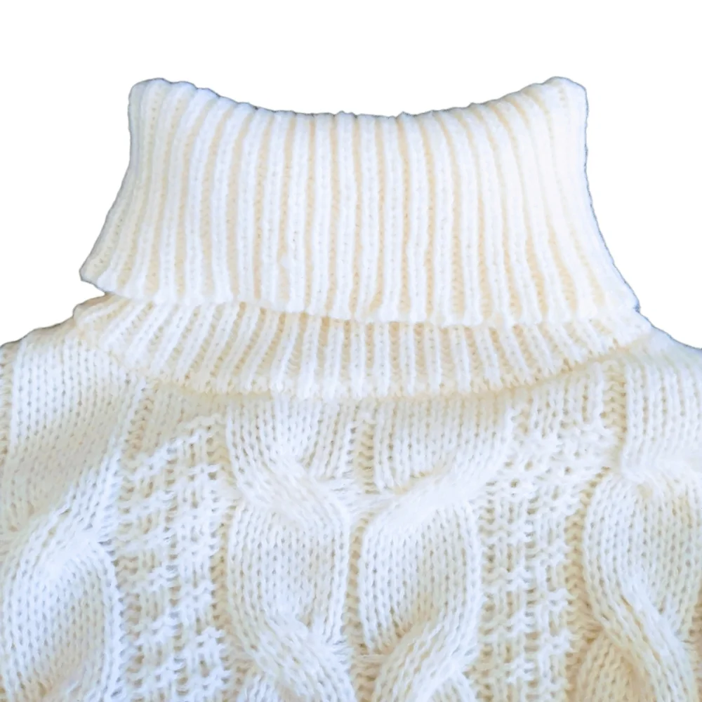 NWT Woven Heart Knit Turtleneck Sweater - Picture 4 of 10